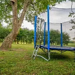 Πανσιόν Degi Festetics-kastely, Park Vendeghaz Dég