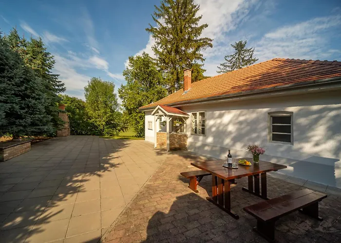 Degi Festetics-kastely, Park Vendeghaz Dég