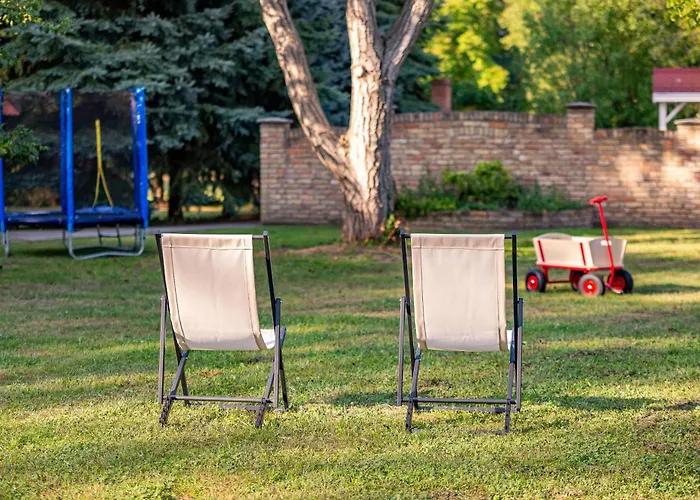 בית הארחה Degi Festetics-kastely, Park Vendeghaz